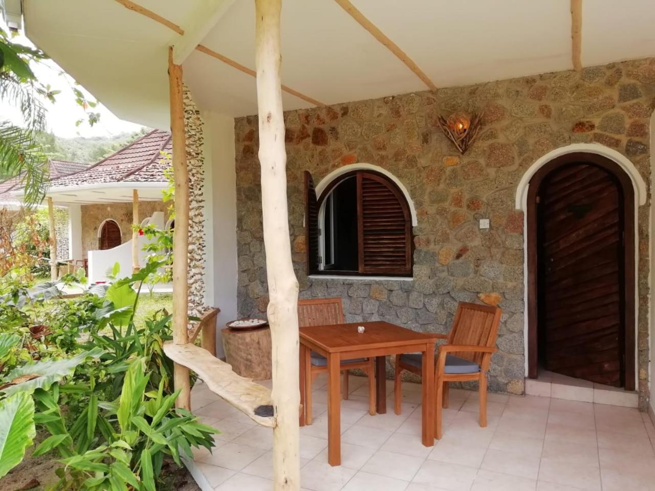 Bliss Hotel Praslin Grand' Anse Buitenkant foto
